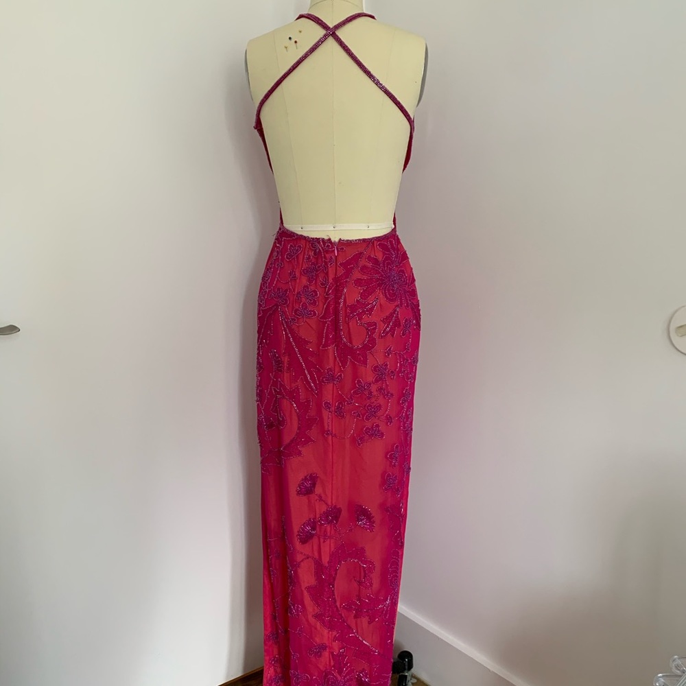 Cache gown - Picture 2 of 9